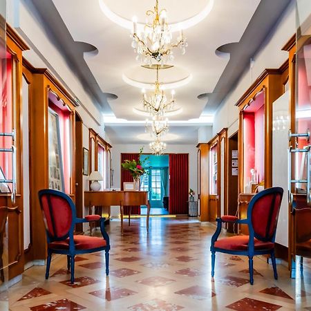 Hotel Joly Armentières Eksteriør billede